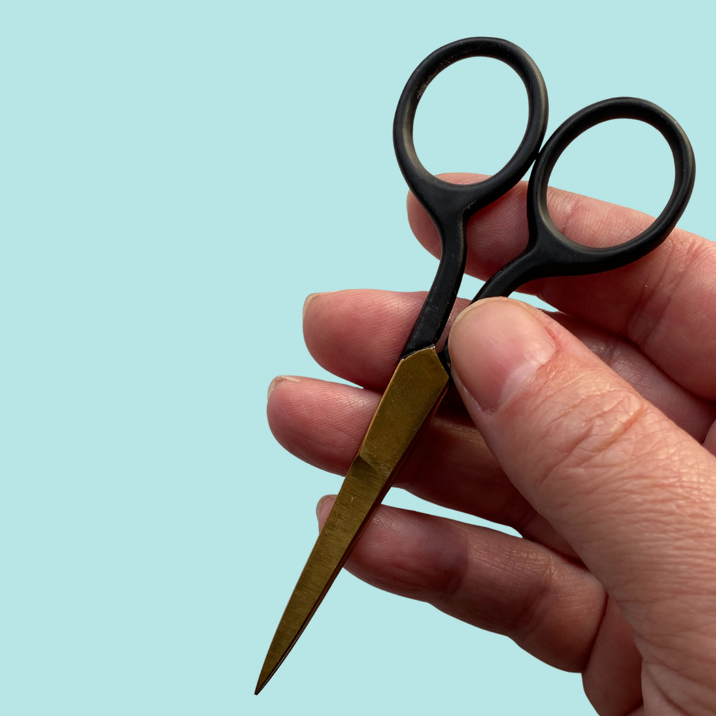 à la modish Embroidery Scissors