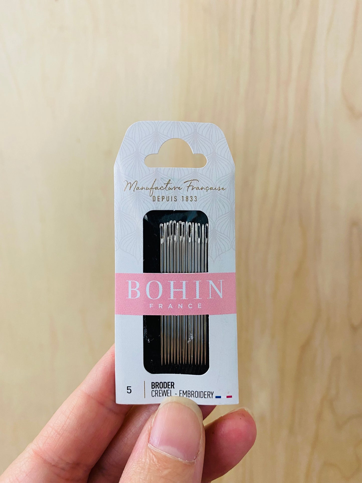 Bohin Embroidery Needle Size 5 (15 per pack)