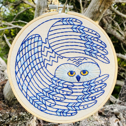 Snowy Owl Complete Embroidery Kit